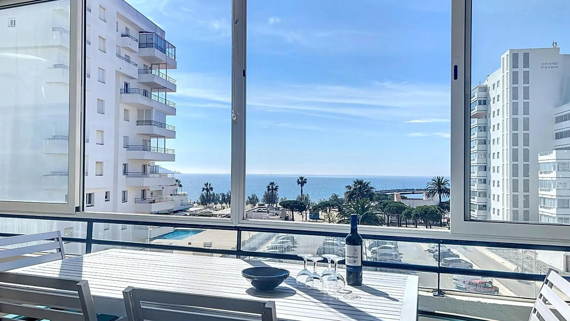 Gran Canal - Apartamento Visto Al Mar, 50 M De La Roses