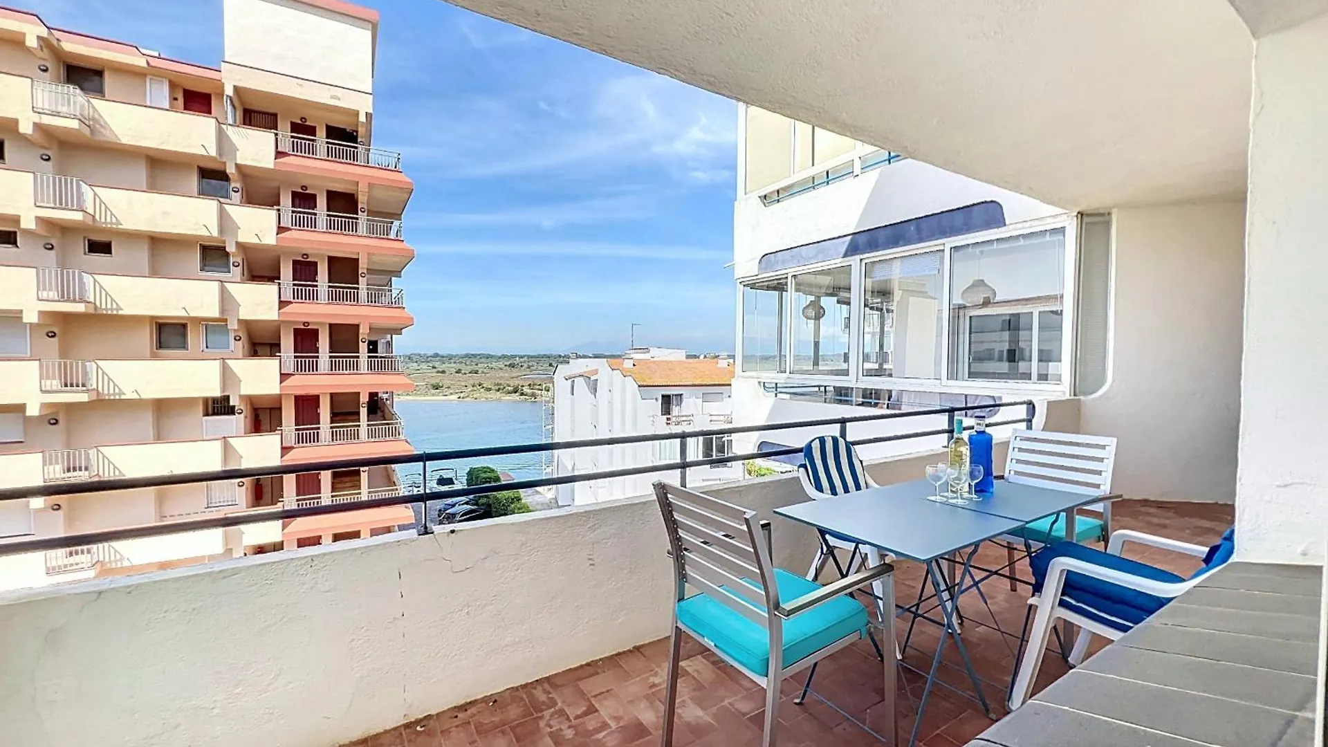 Gran Canal - Apartamento Visto Al Mar, 50 M De La 罗萨斯